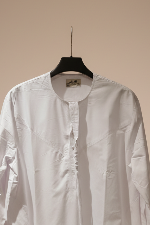 Classic White Thobe – Al Harrash